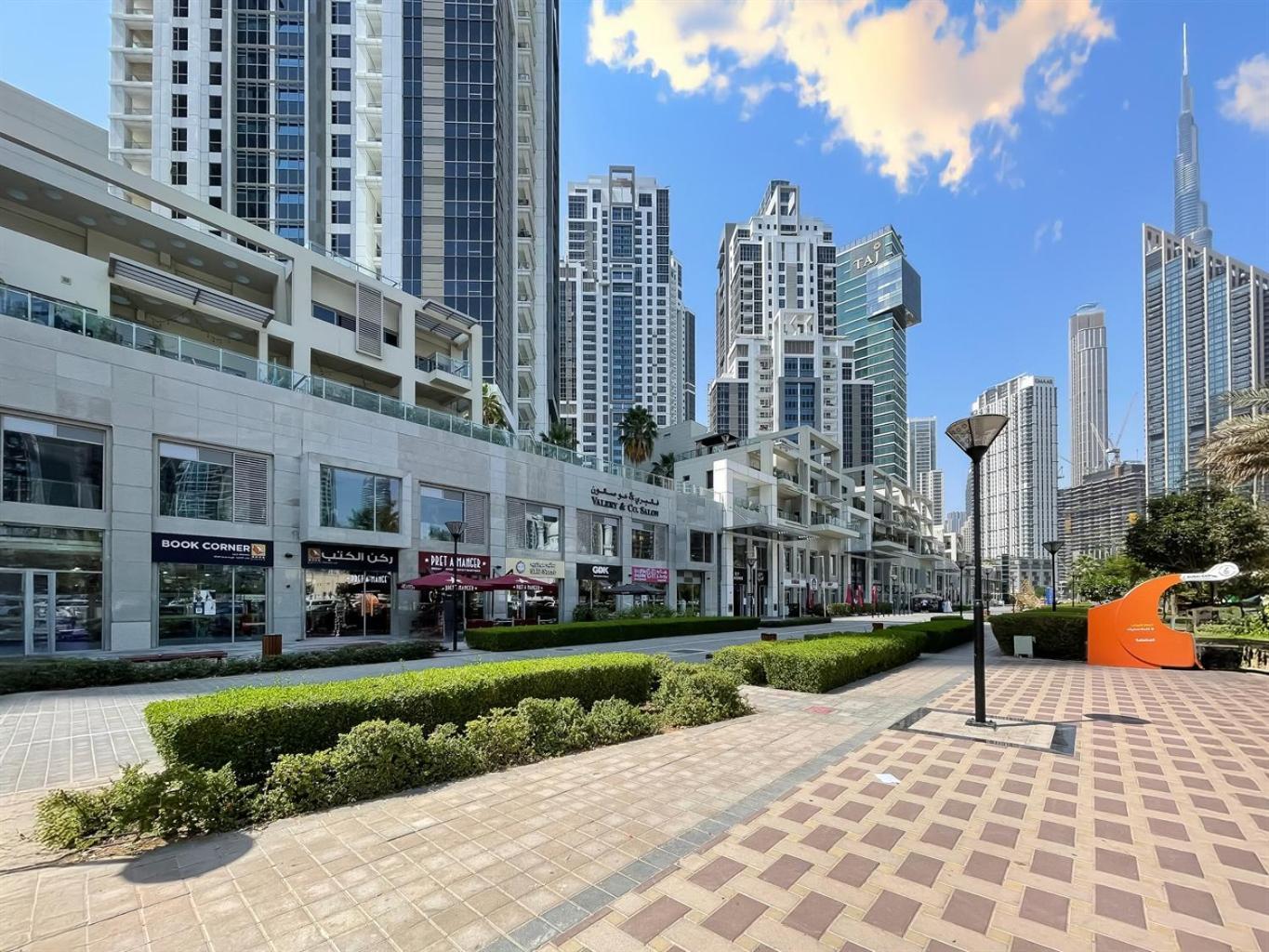 Apartment Trophy - Downtown Scape Views Dubai
